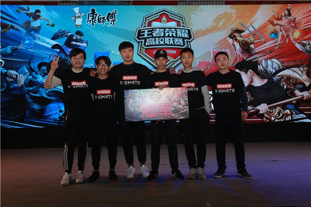 仅仅是一场 仅仅是一场