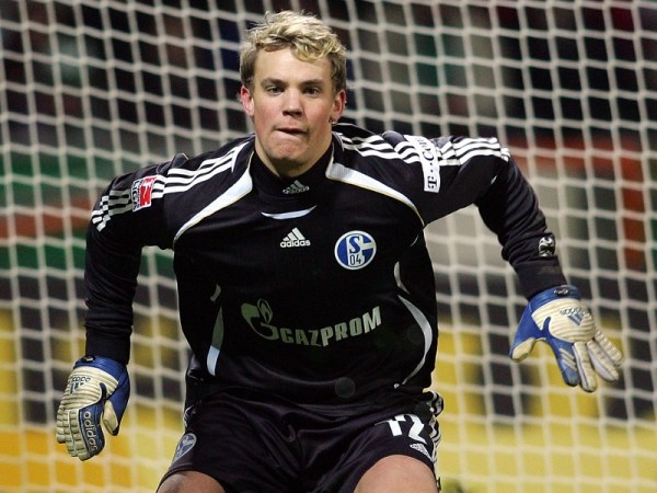 同时在前场 同时在前场