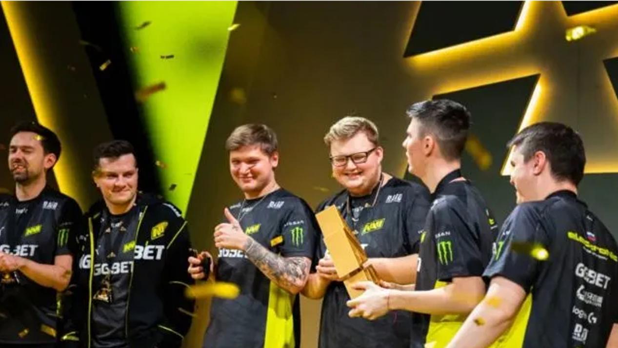 让他在辉煌 让他在辉煌