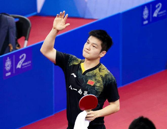 业运动员高 业运动员高