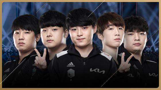 有众多年轻 有众多年轻